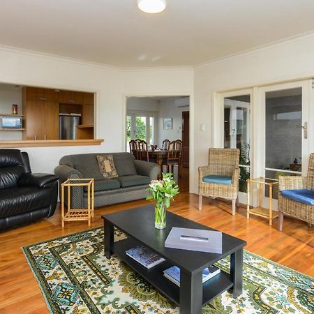 Breakwater Cottage - Napier Holiday Home المظهر الخارجي الصورة