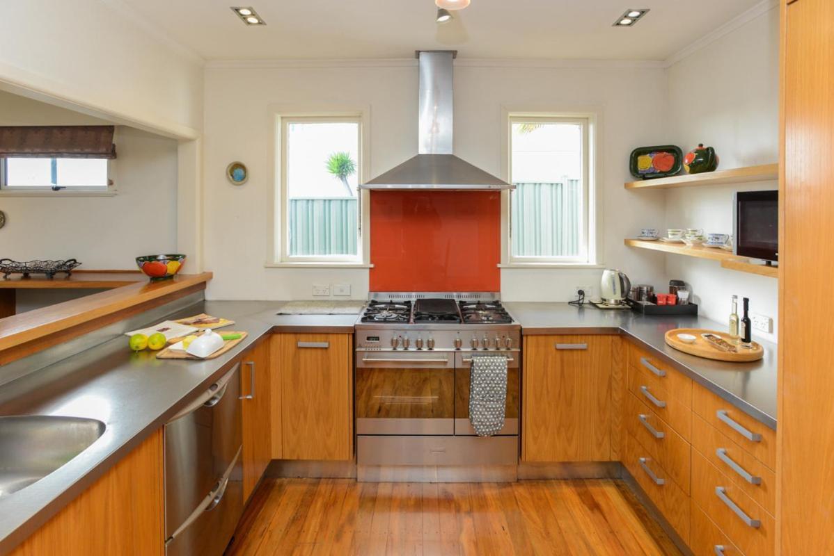Breakwater Cottage - Napier Holiday Home المظهر الخارجي الصورة