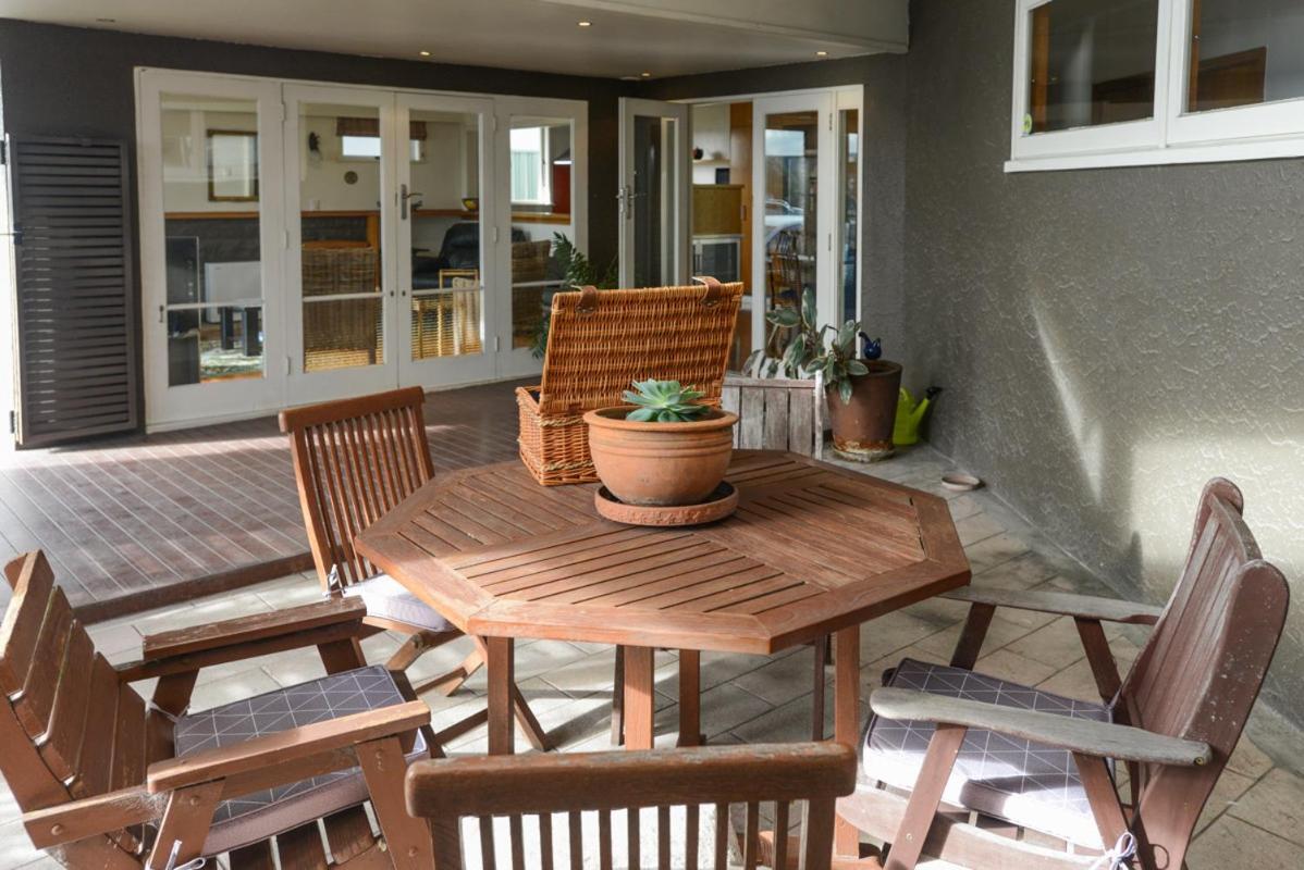 Breakwater Cottage - Napier Holiday Home المظهر الخارجي الصورة