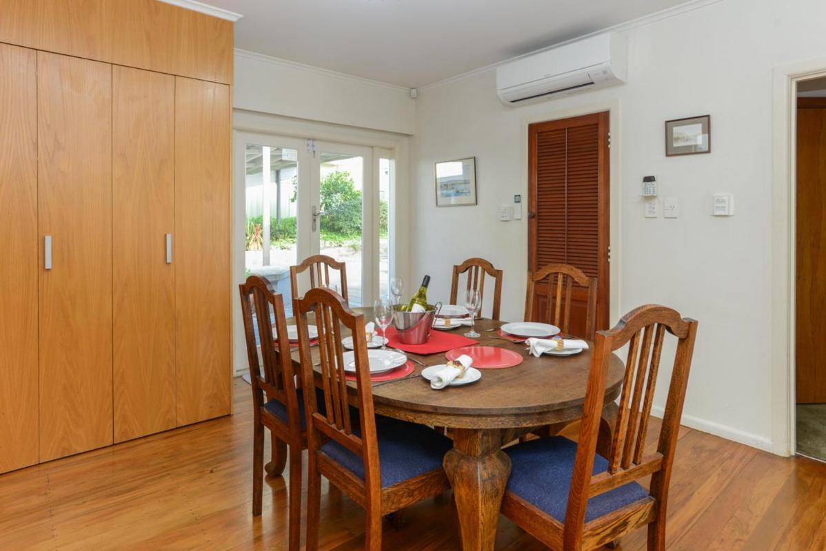 Breakwater Cottage - Napier Holiday Home المظهر الخارجي الصورة