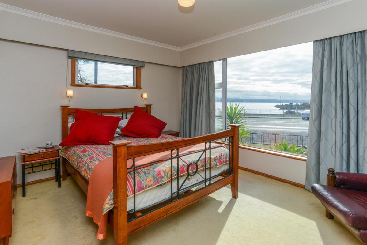 Breakwater Cottage - Napier Holiday Home المظهر الخارجي الصورة
